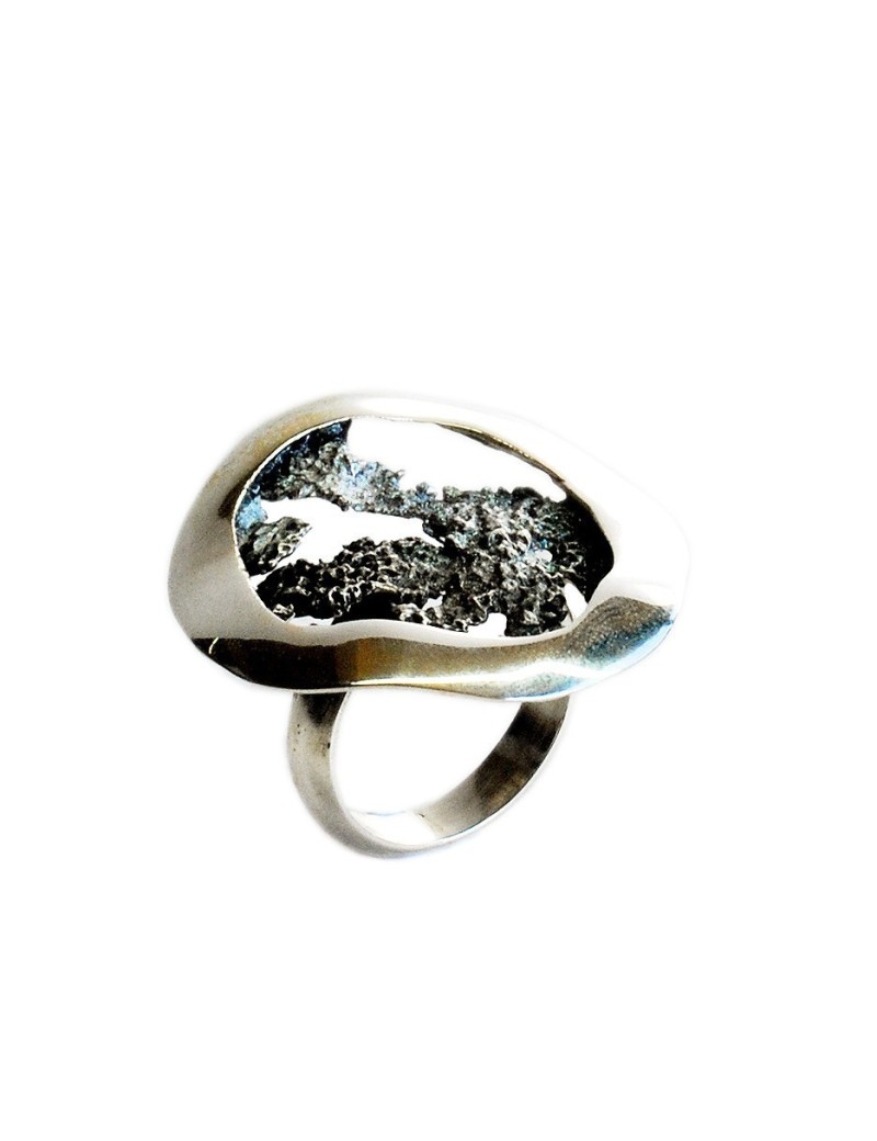 Anillo modernista esmaltado