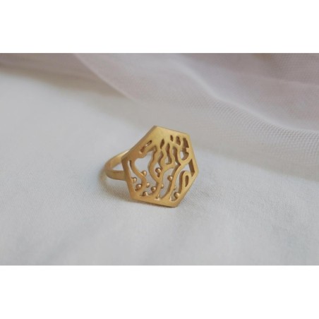 golden-ring-hexagonal-gaudi