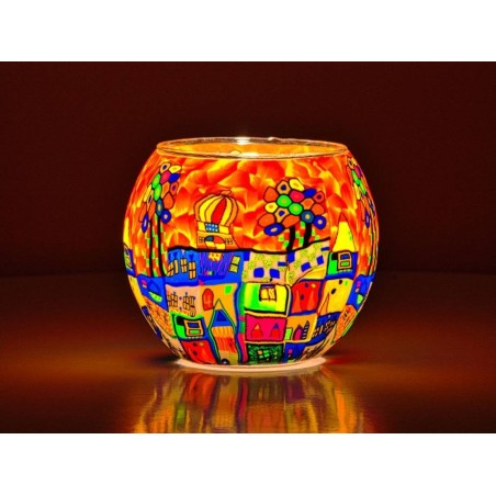 Bougeoir en verre coloré de la ville