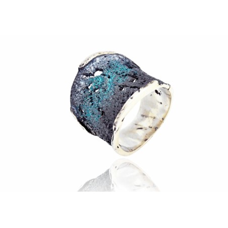 Bague émail moderniste