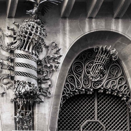 polsera-daurada-pedrera-gaudí